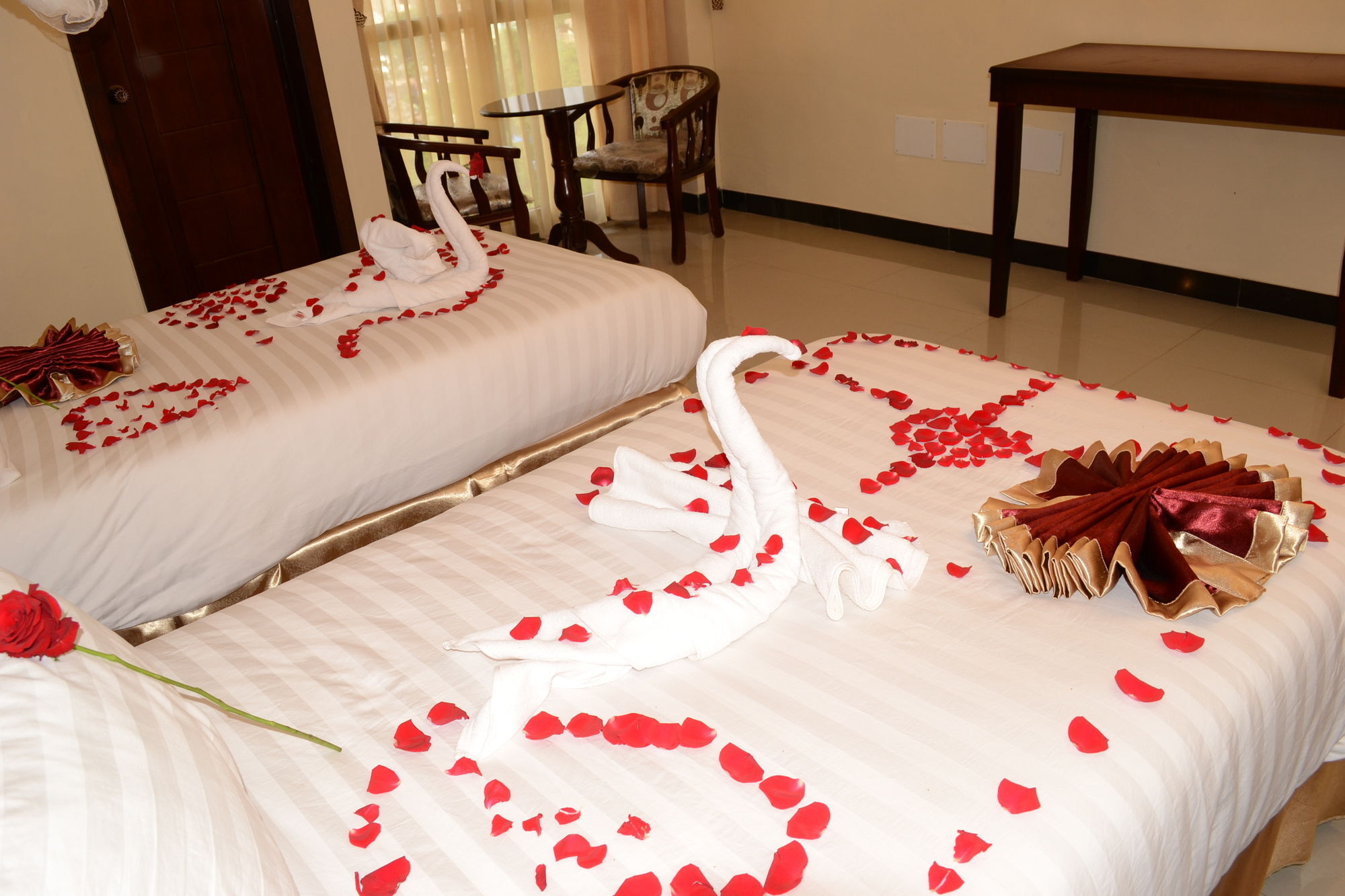 Lakemark Hotel And Tour Service Bahir Dar Exterior photo